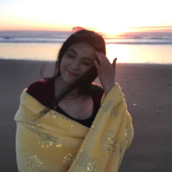 Profile Picture of Bianca Ingram (@bmingram114) on Poshmark