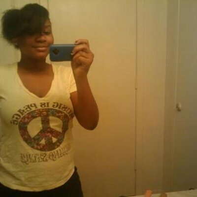 Profile Picture of Makayla Richards (@Mickeyawesome) on Twitter