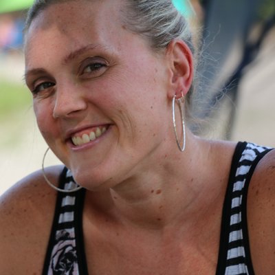 Profile Picture of Kathryn Lesko (@mom24aussiekids) on Twitter