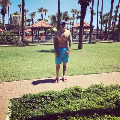 Profile Picture of Jacob C. Howell (@hollywoodhowell) on Twitter