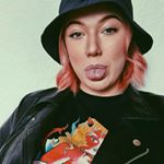 Annie McAleer - Instagram Profile Picture of Annie McAleer (@_scentsitive) on Instagram