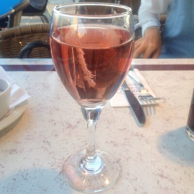 Profile Picture of Denise Stocker (@doggiemeaty) on Twitter