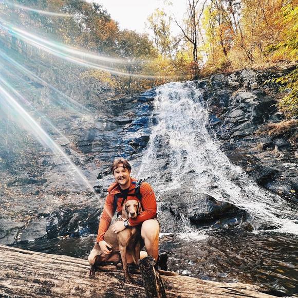 Profile Picture of Josh Quick (@jquick95) on Poshmark