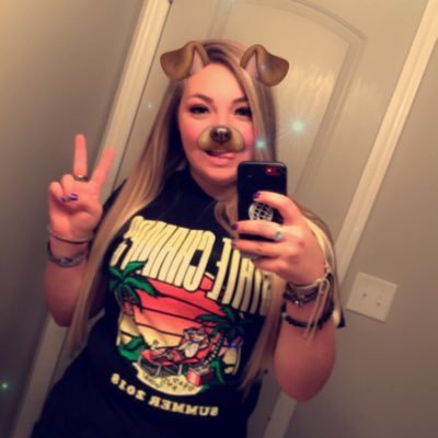 Profile Picture of Briar Noel Grandy⚓️ (@Briarnoel) on Twitter
