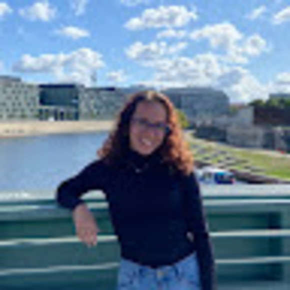 Melissa Hankele - Poshmark Profile Picture of Melissa Hankele (@melissahankele) on Poshmark