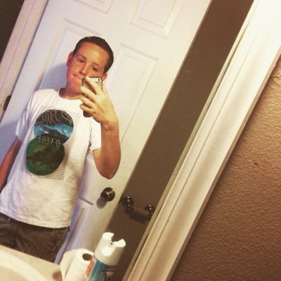 Profile Picture of Jeremy Gaines (@jeremyg1578) on Twitter