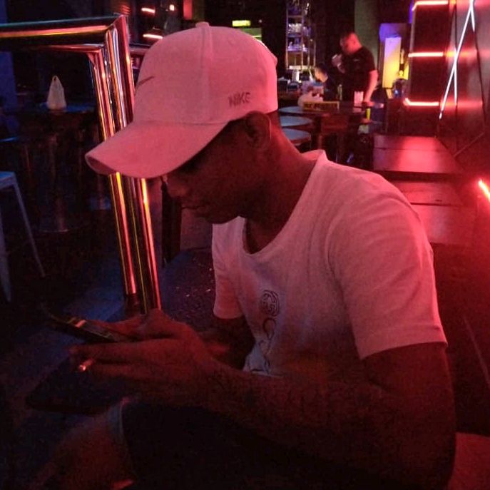 Profile Picture of apil.★ (@raphaelselek) on Tiktok