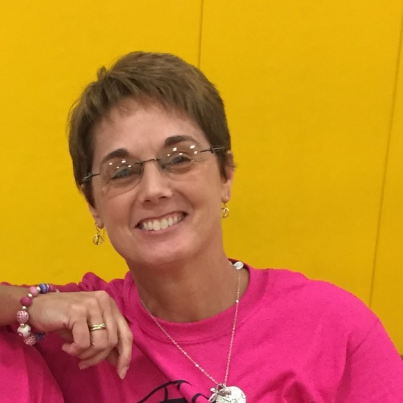 Profile Picture of Tonya Goodroe (@tgoodroe) on Poshmark