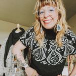 Profile Picture of Caitlin Hunter (@boylandknitworks) on Instagram