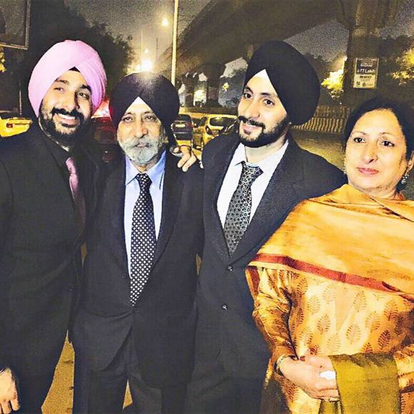 Profile Picture of Hargun Singh (@hargun0508) on Poshmark