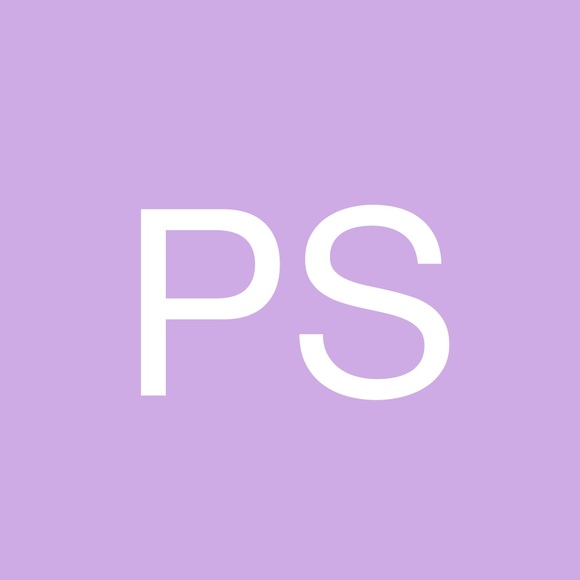 Profile Picture of Paula Scott (@paulach718) on Poshmark