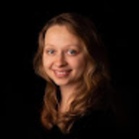 Profile Picture of Angelika Mazurek (@angelikamazu255) on Poshmark