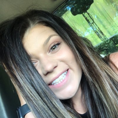 Profile Picture of Brooke Leah  🌸 (@brooke_leah21) on Twitter