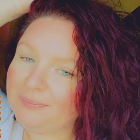 Profile Picture of Jessica Sollenberger (@jessishere15) on Poshmark