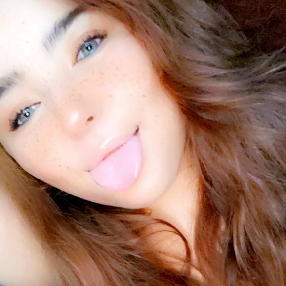 Profile Picture of Cheyenne Gramley (@cheyrenee45) on Poshmark