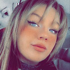 Profile Picture of Brittany Hope (@Mountainstars00) on Pinterest