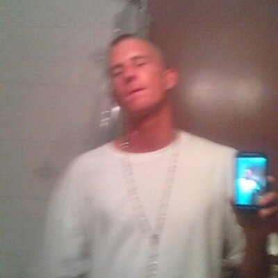 Profile Picture of David Michael Canole (@imonlyheretacut) on Twitter