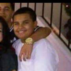 Profile Picture of Richard Zapata (@richardzapata79) on Twitter