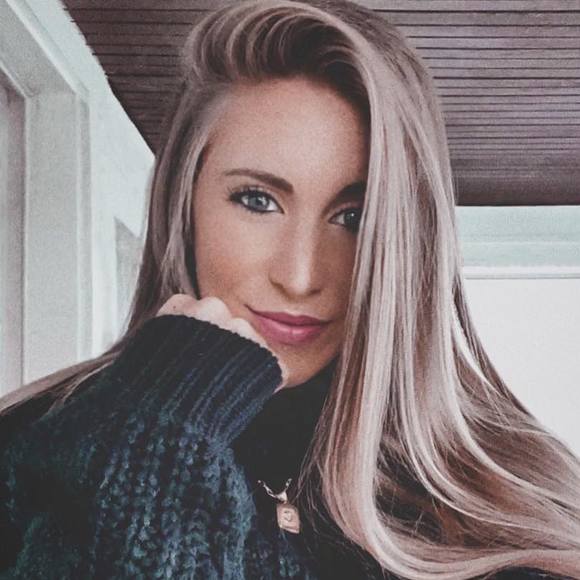 Profile Picture of Caley Mcguane (@caley_mcguane) on Poshmark