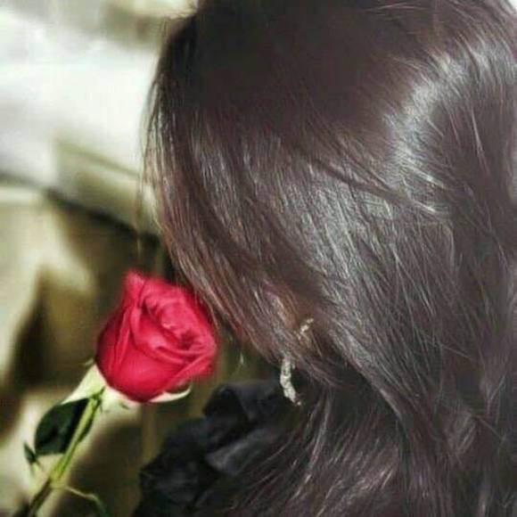 Profile Picture of Enas Atieh (@enasabushabab) on Poshmark