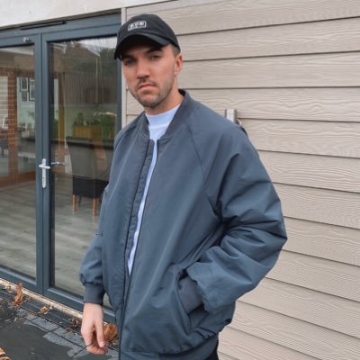 Profile Picture of Joe (@JoePugh_) on Twitter