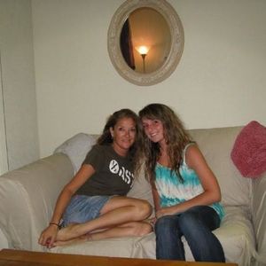 Profile Picture of Erin Barling (@eispita) on Myspace