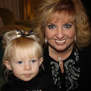 Profile Picture of Leisha Roberts (@wvnurse84) on Myspace