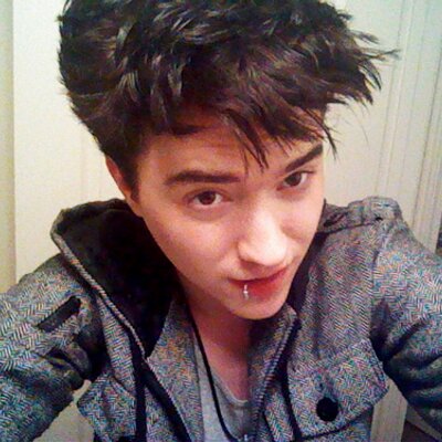 Profile Picture of Alexander Peak (@augustinepeak) on Twitter