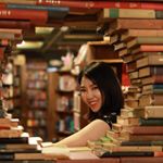 Profile Picture of Lora Wang (@lora.wang) on Instagram