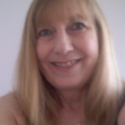 Profile Picture of JOY REEVES (@8REEVES) on Twitter