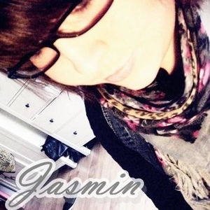 Profile Picture of Jasmin Lappe (@mine1504) on Myspace