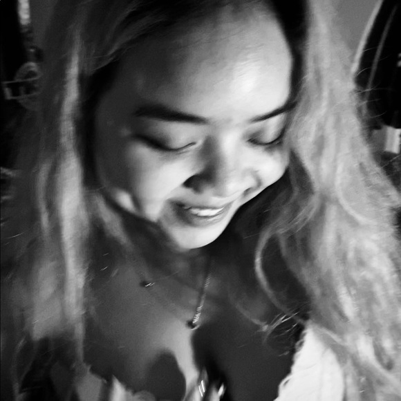 Profile Picture of Châu Kim (@knckim) on Poshmark