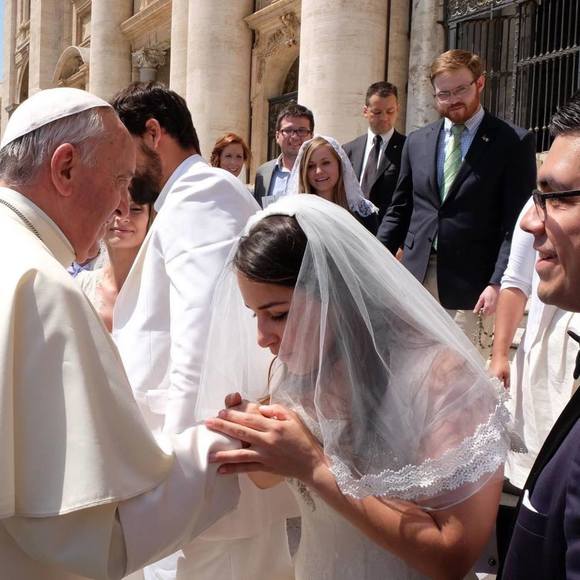 Profile Picture of Alex Bolanos (@aabolanos) on Poshmark