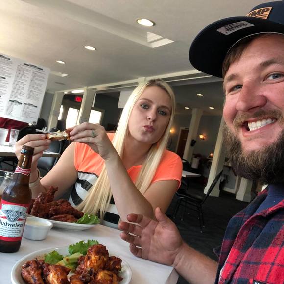Profile Picture of Brandon Skeens (@bskeens88) on Poshmark