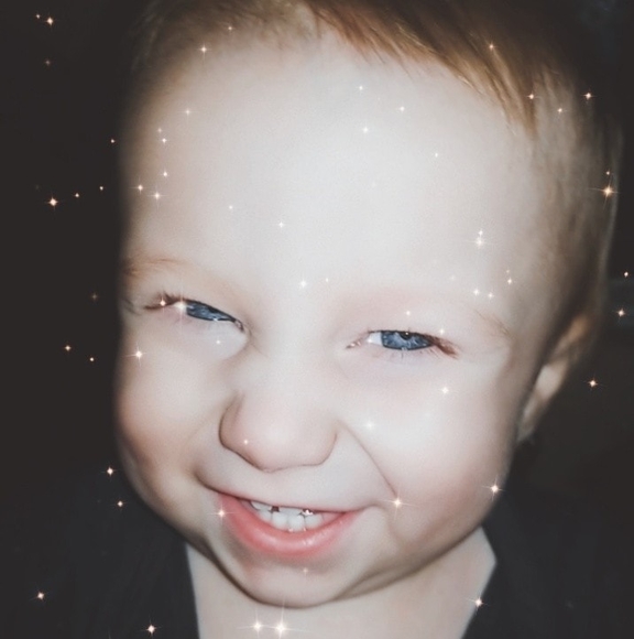 Profile Picture of Alena Herschler (@alenaherschler) on Poshmark