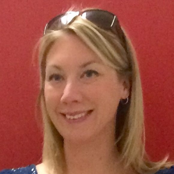 Profile Picture of Ann Fields (@annfields414) on Poshmark