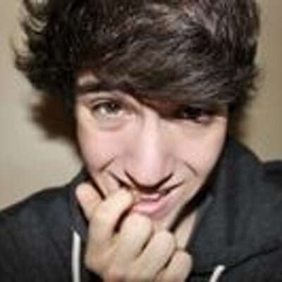 Profile Picture of Paula Grubb (@Willia_Mr) on Twitter