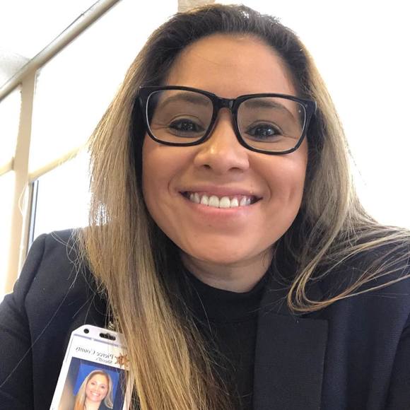 Profile Picture of Dee Ramos (@texasdee) on Poshmark