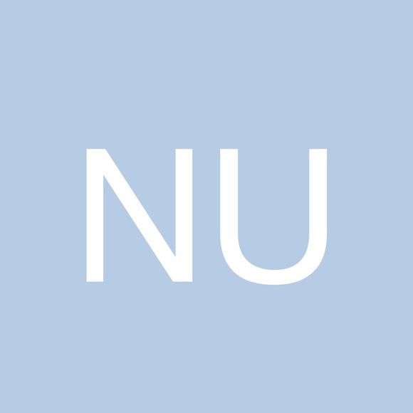 Profile Picture of Nicole Uprichard (@nicoleuprichard) on Poshmark