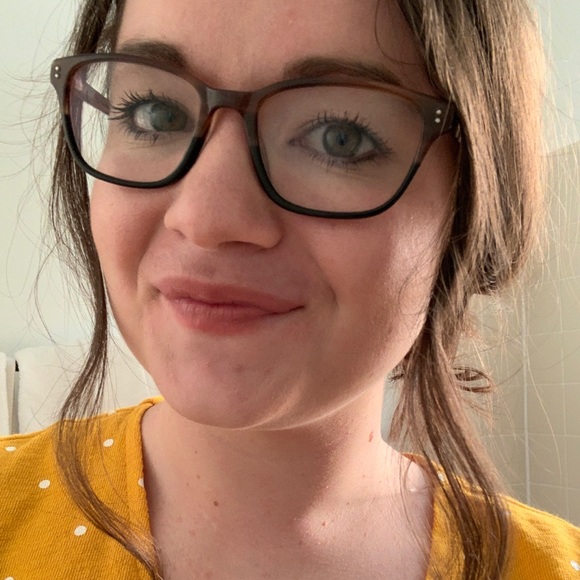 Profile Picture of Haley Moshier (@hanomo) on Poshmark