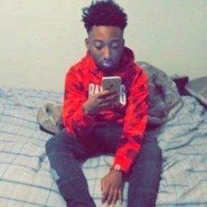 Profile Picture of Brandon Calvillo (@BrandonCalvil18) on Twitter