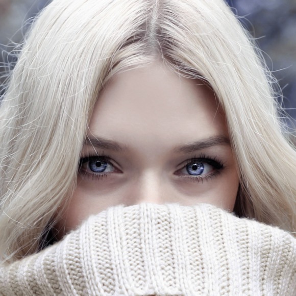 Profile Picture of Amanda's Closet (@huizhizi) on Poshmark