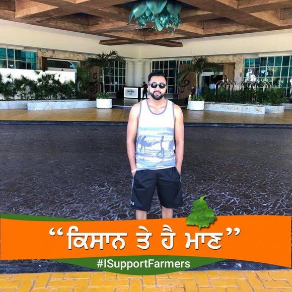 Profile Picture of Hardeep Dhaliwal (@hardeep_d) on Poshmark