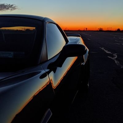 Profile Picture of Michael Minervini (@Minavizz) on Twitter