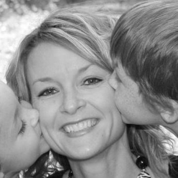 Jenifer Cooper - Poshmark Profile Picture of Jenifer Cooper (@jeniferc) on Poshmark