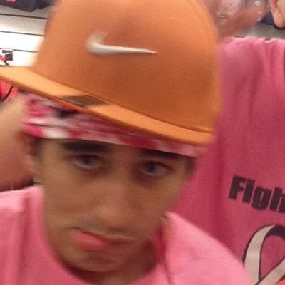 Profile Picture of H (@henry_vasquez17) on Twitter