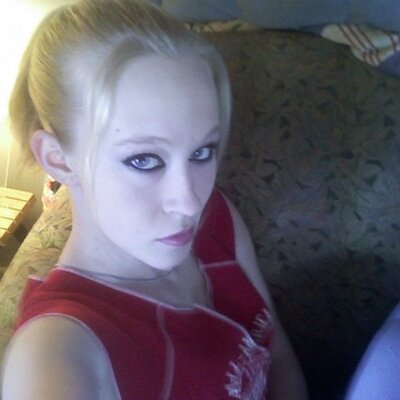 Profile Picture of Becky Wiser (@redneck_chick18) on Twitter