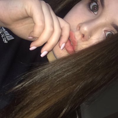 Profile Picture of Megan._.lovett (@meganlovettB) on Twitter