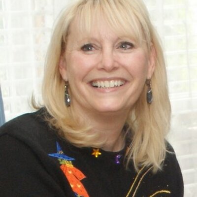 Profile Picture of Linda Ketcham (@admiralofthesea) on Twitter
