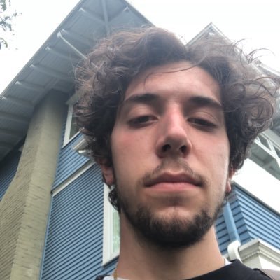 Profile Picture of Zach (@sighzach) on Twitter